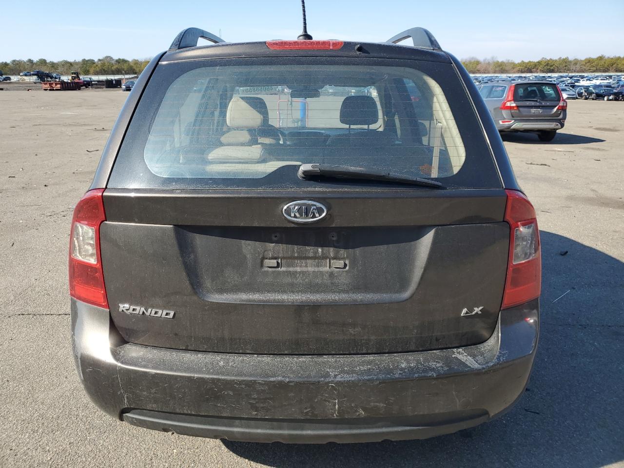 2009 Kia Rondo Base VIN: KNAFG529597279901 Lot: 46068855