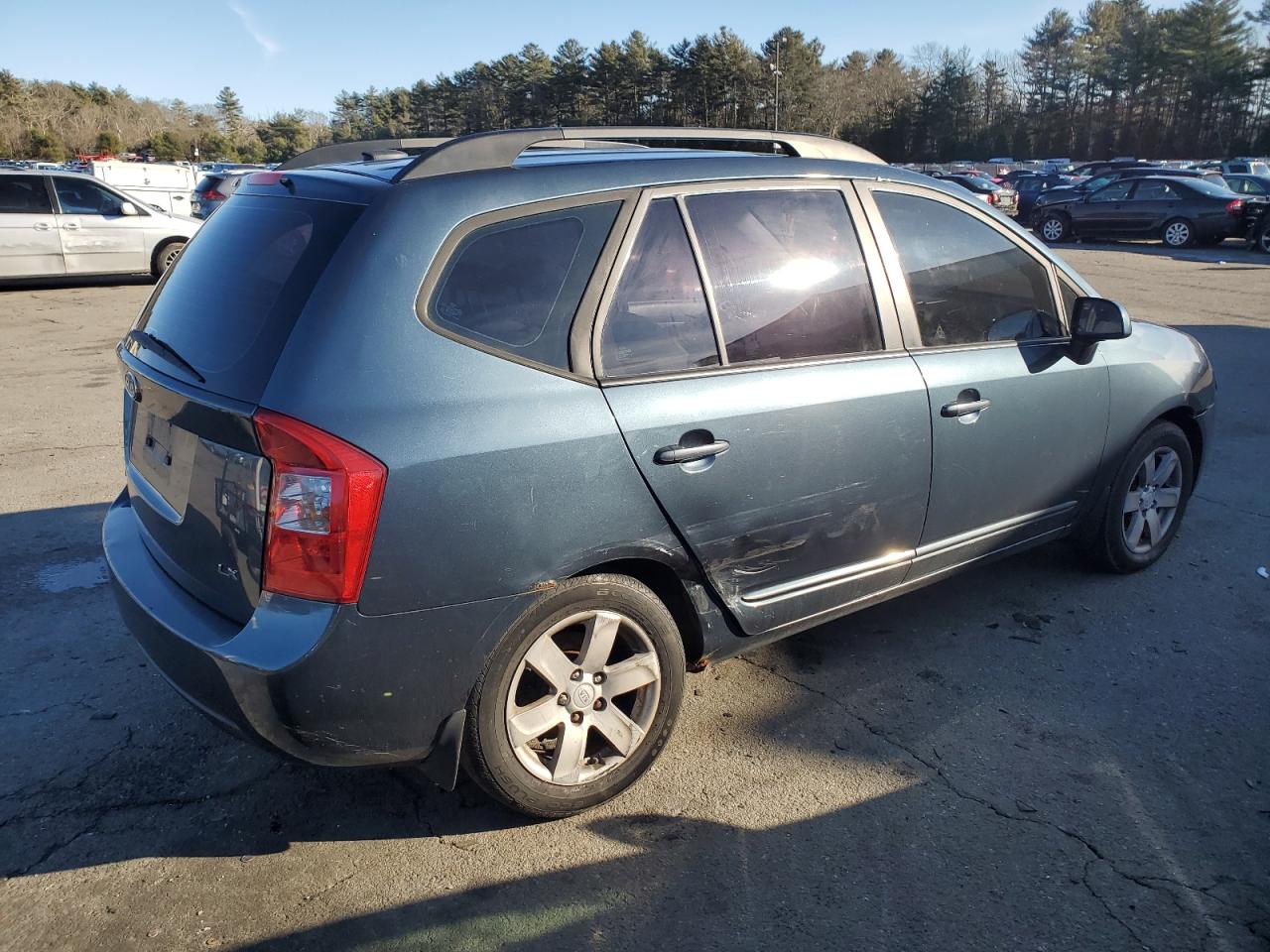 KNAFG529X97279912 2009 Kia Rondo Base