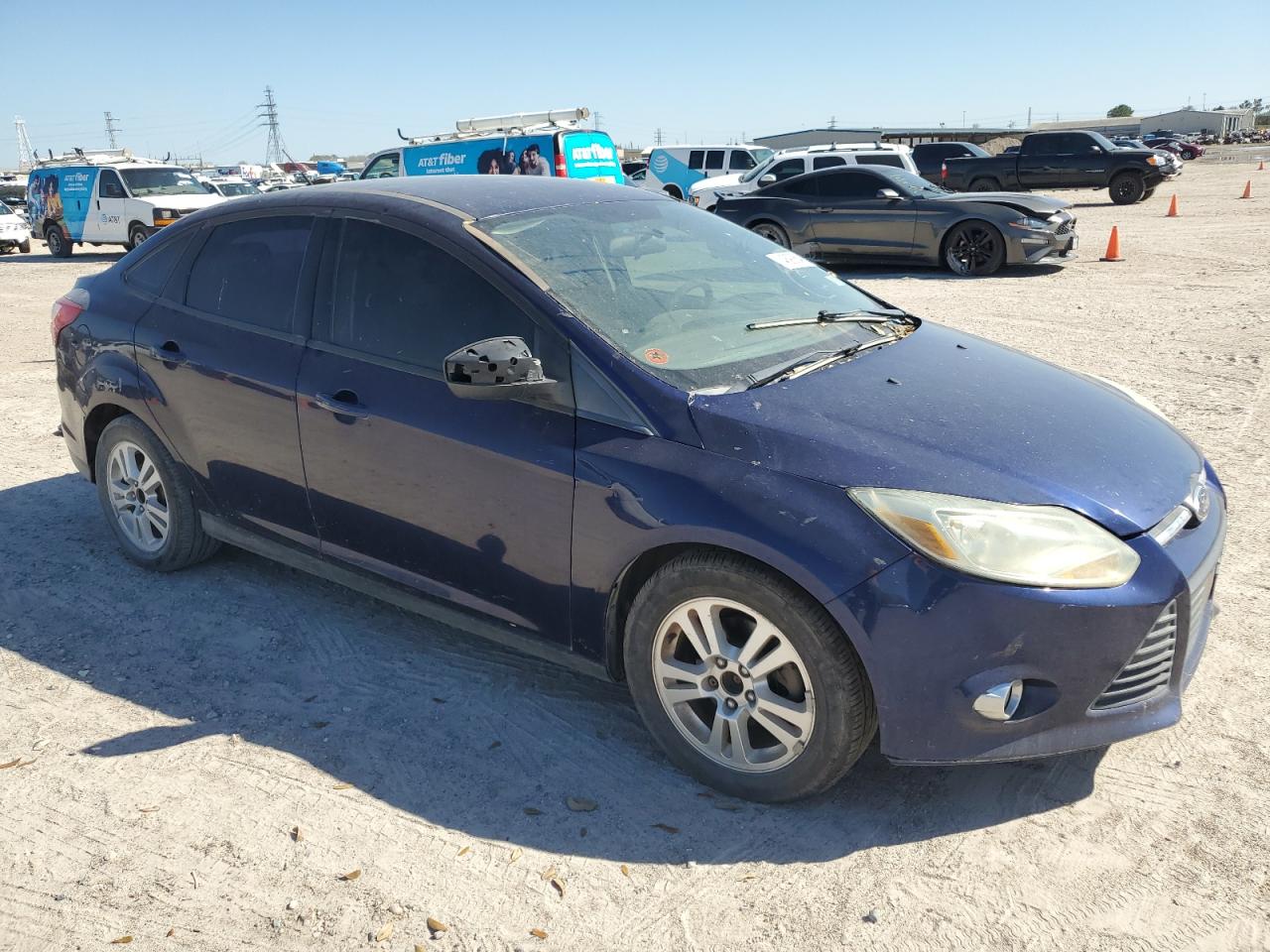 1FAHP3F25CL119776 2012 Ford Focus Se