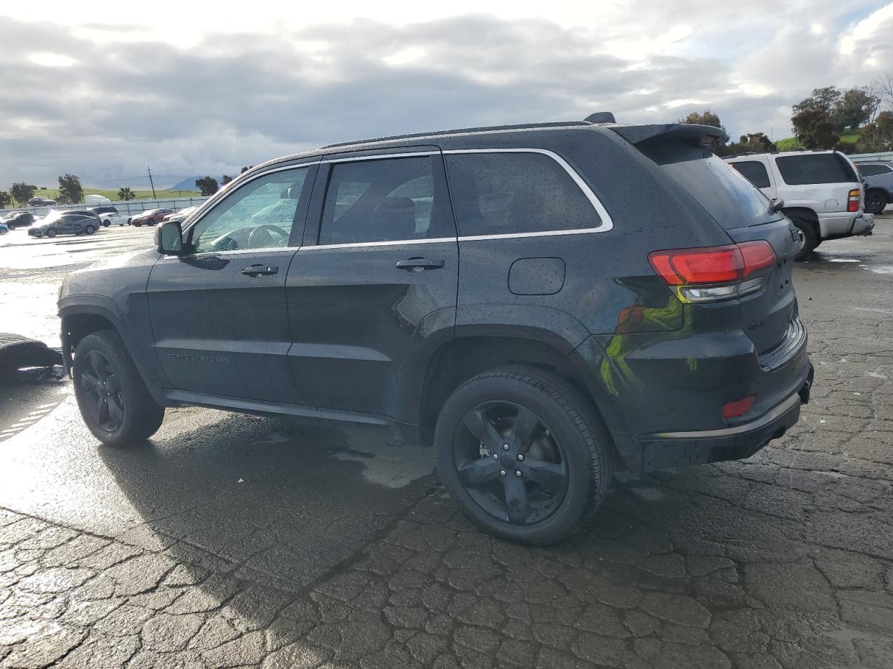 2015 Jeep Grand Cherokee Overland VIN: 1C4RJFCG7FC241528 Lot: 49003855