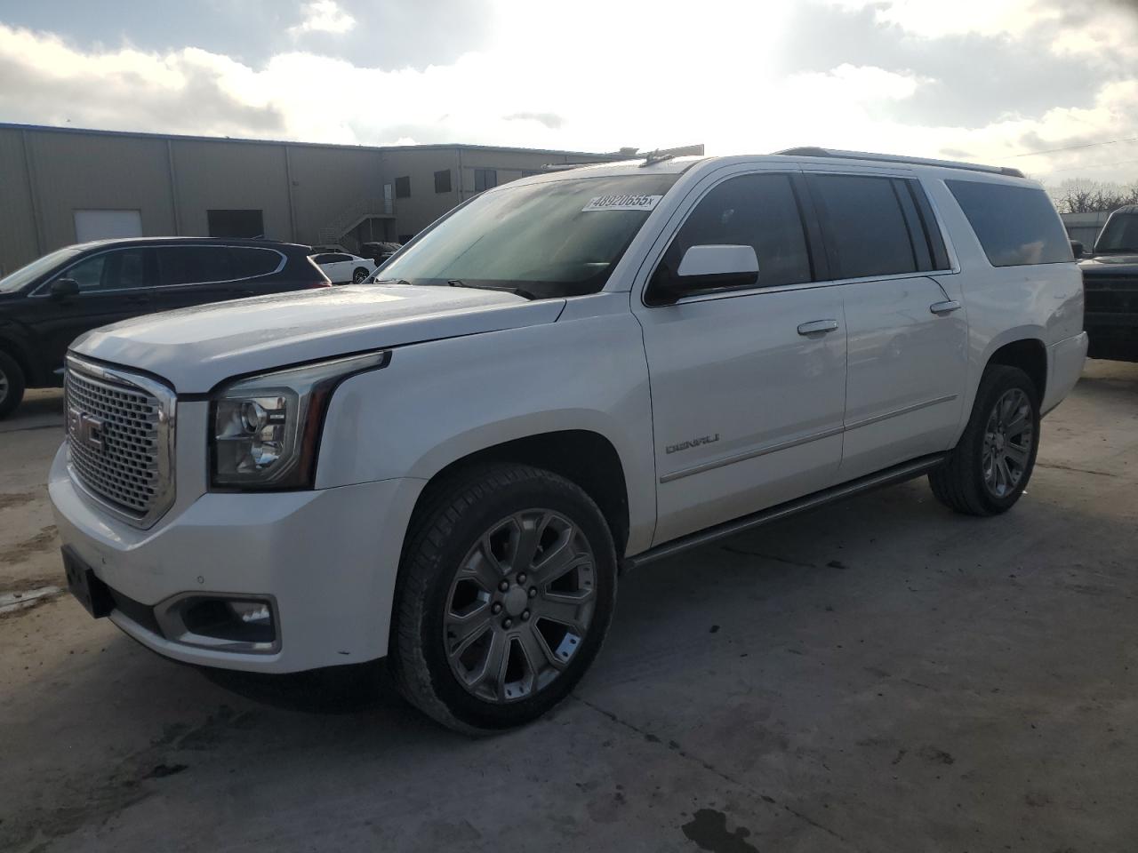 2016 GMC Yukon Xl Denali VIN: 1GKS2HKJXGR220635 Lot: 48920655