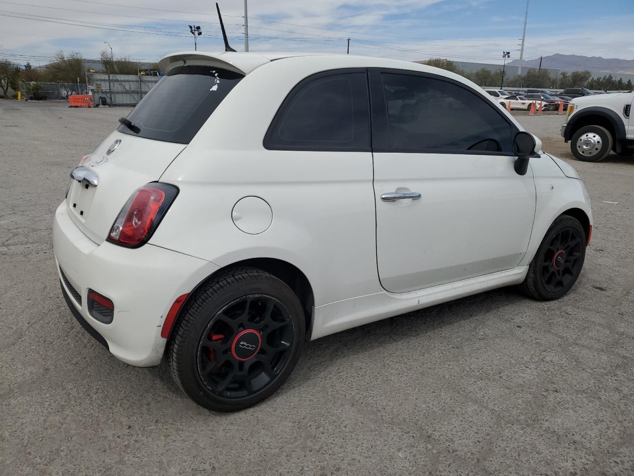 2015 Fiat 500 Sport VIN: 3C3CFFBR2FT681935 Lot: 48735595