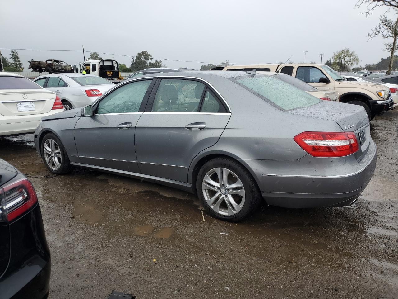 2010 Mercedes Benz E Class VIN: WDDHF8HB8A8093728 Lot: 48313535