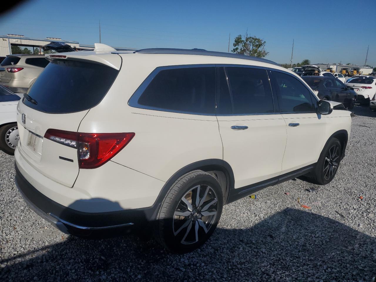 2019 Honda Pilot Touring VIN: 5FNYF5H65KB039145 Lot: 48509705