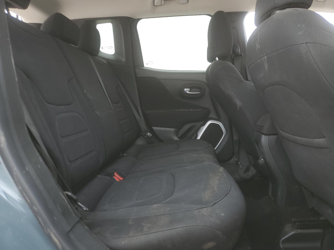 ZACCJABH4JPH33439 2018 Jeep Renegade Latitude