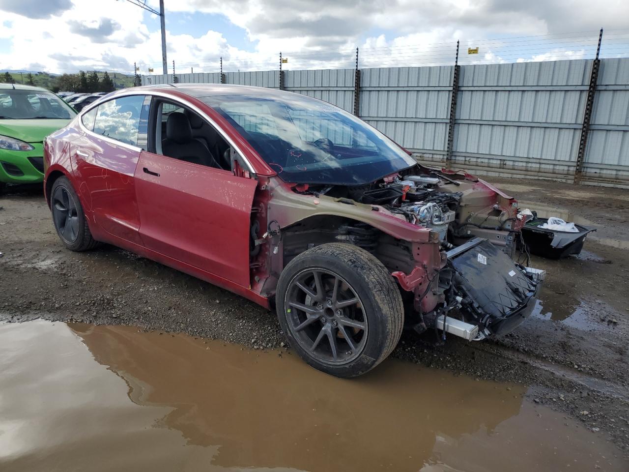 5YJ3E1EA1JF040838 2018 Tesla Model 3