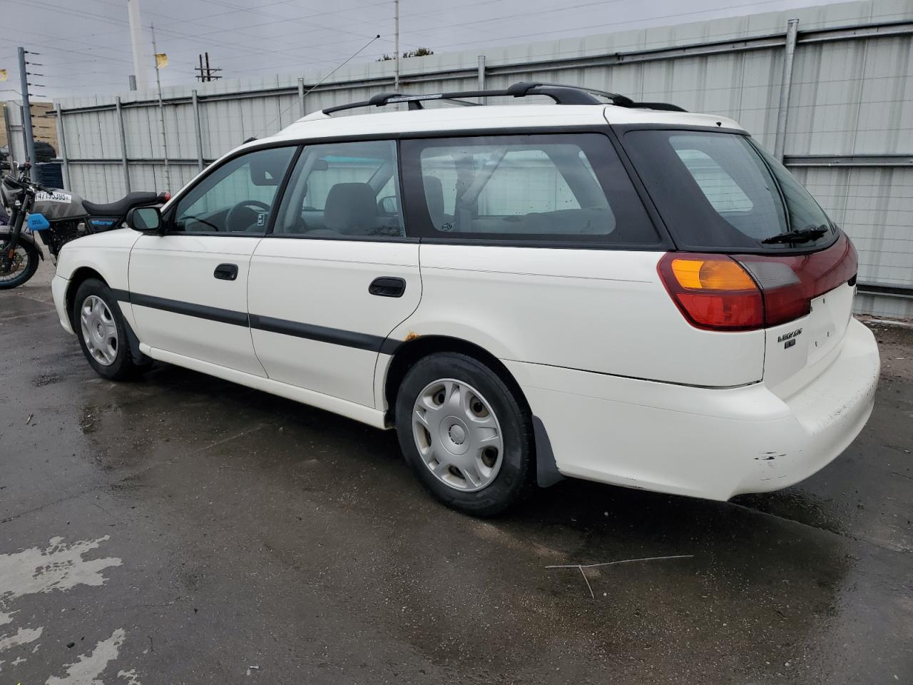 2001 Subaru Legacy L VIN: 4S3BH635216310158 Lot: 47774885