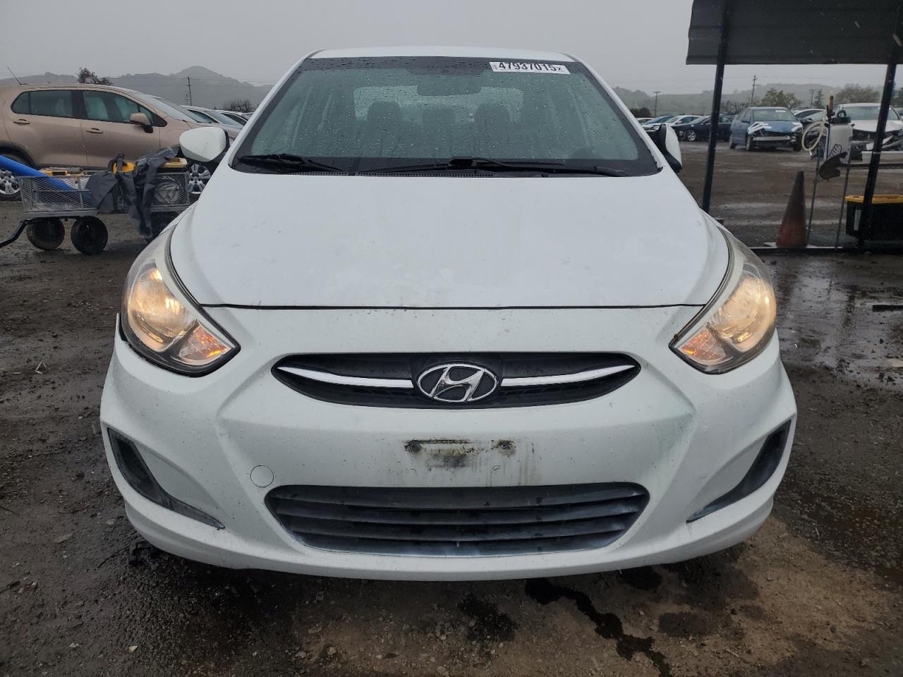 2015 Hyundai Accent Gls VIN: KMHCT4AE6FU804175 Lot: 47937015