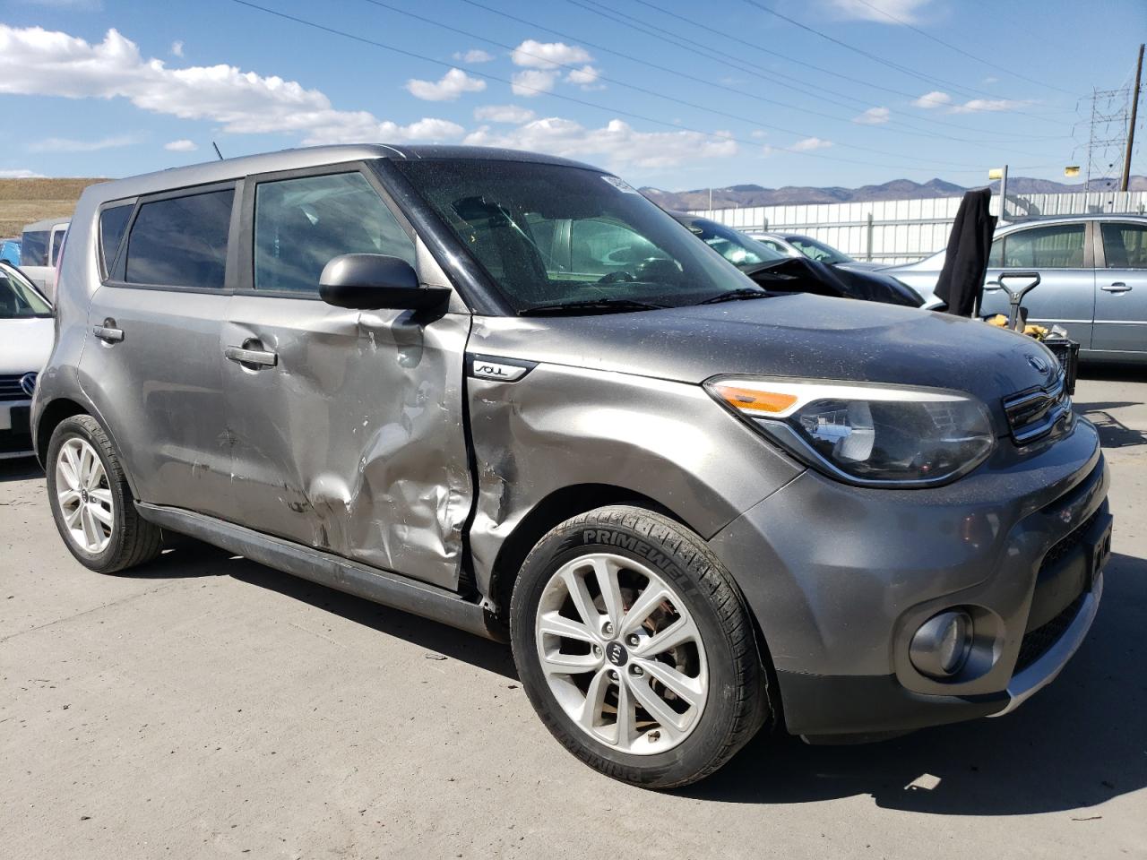 2018 Kia Soul + VIN: KNDJP3A55J7527472 Lot: 48964255