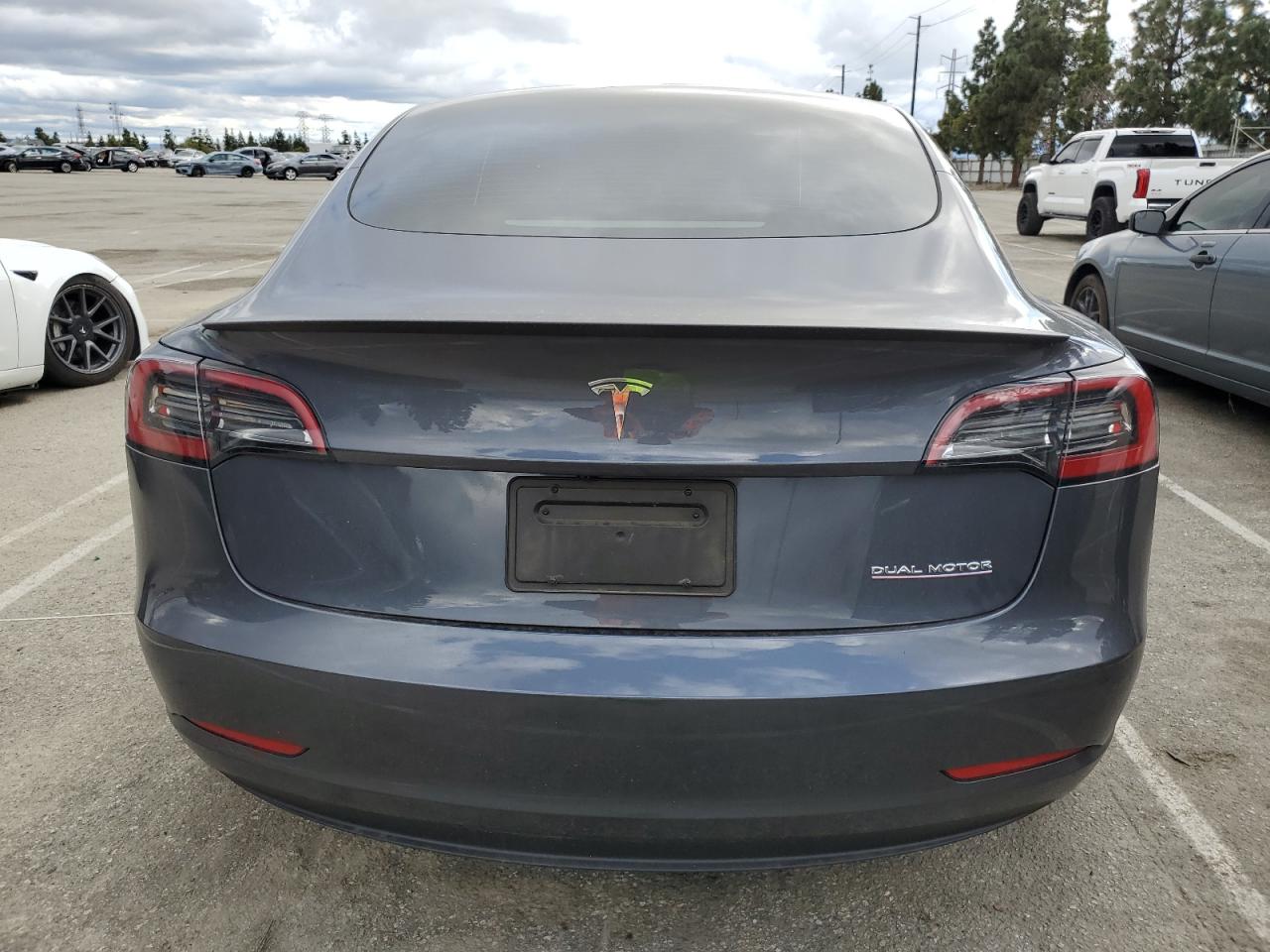 5YJ3E1EC9PF633549 2023 Tesla Model 3