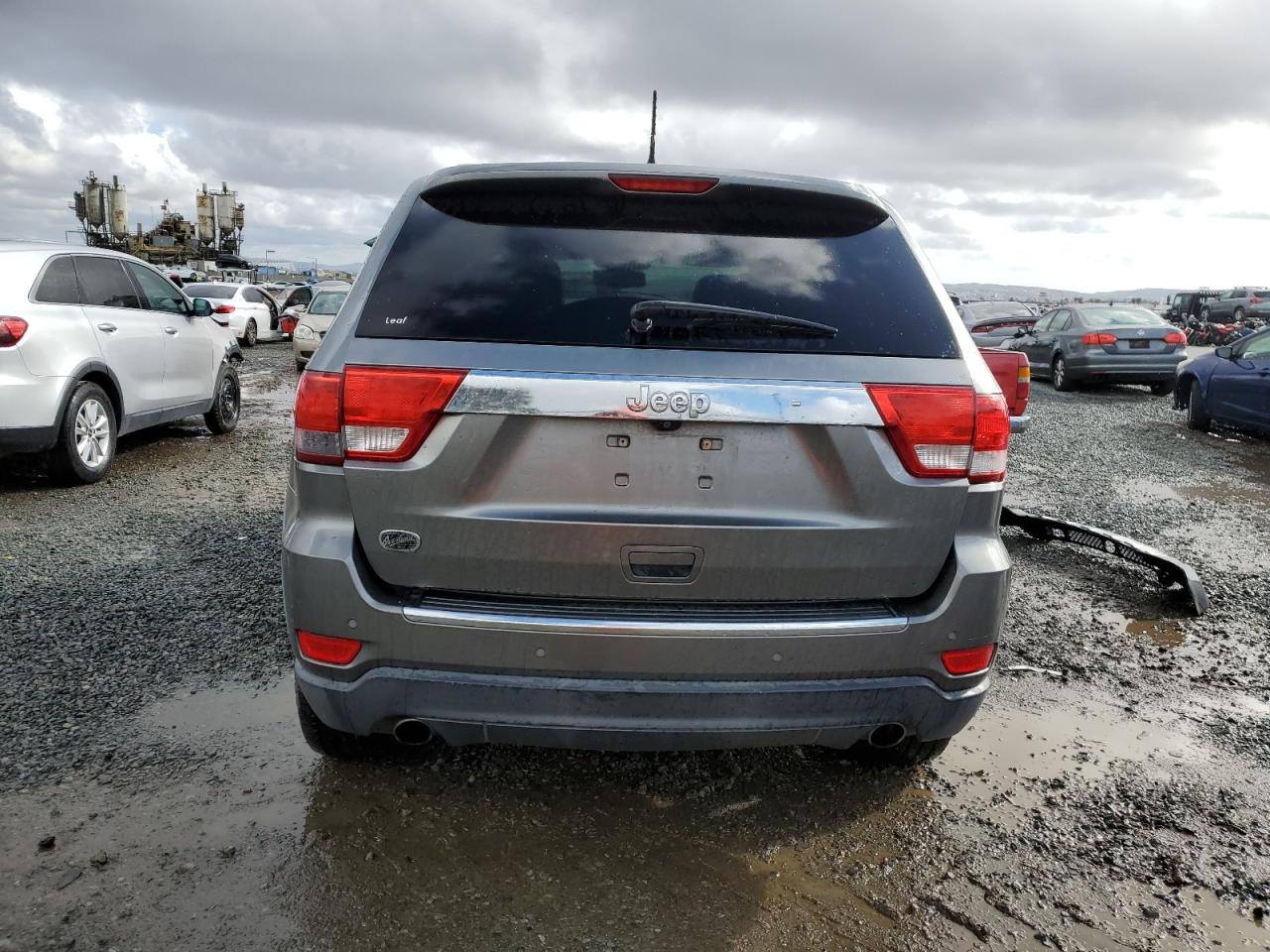 1C4RJECT4CC137792 2012 Jeep Grand Cherokee Overland