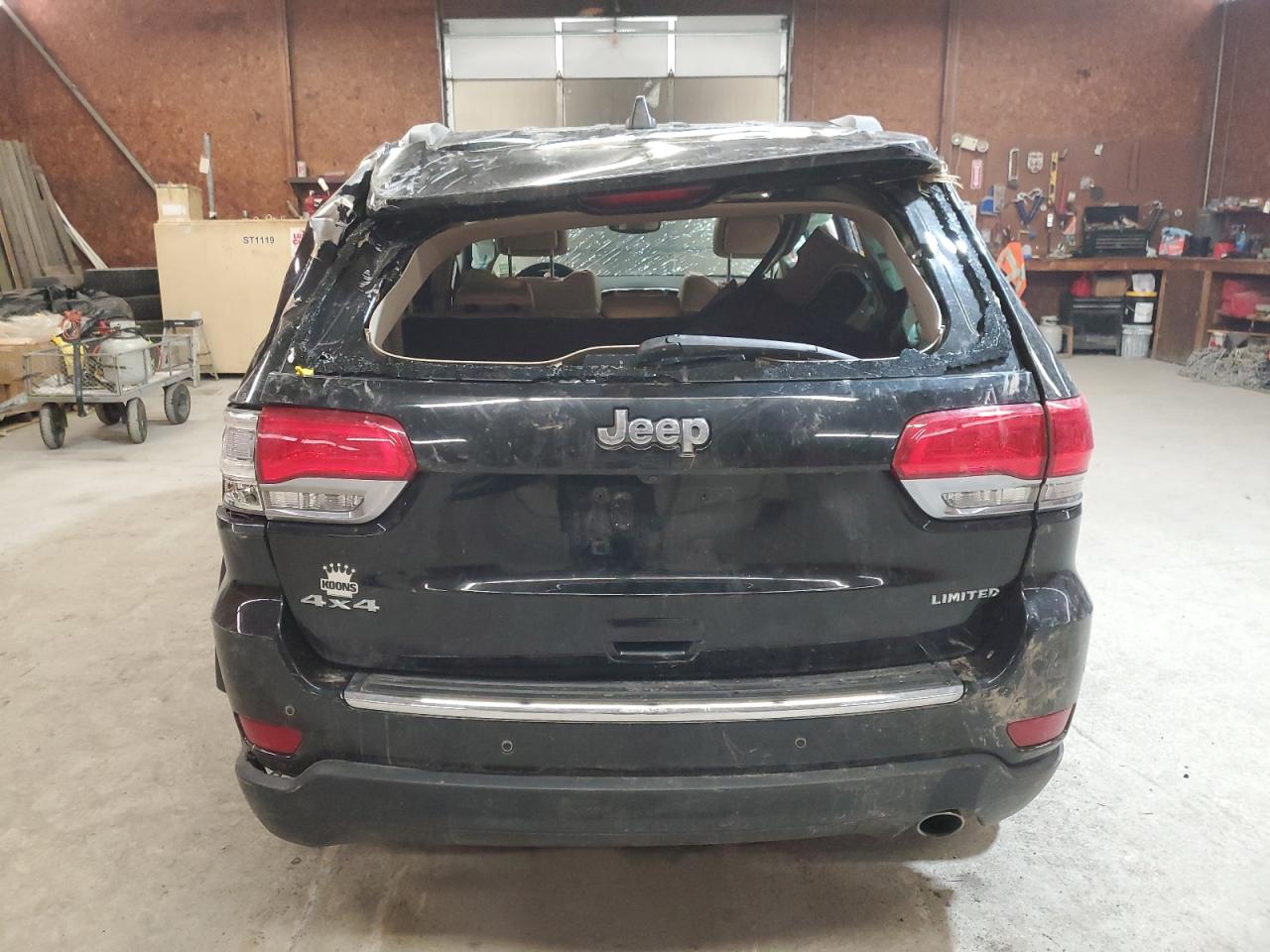 1C4RJFBG3JC104709 2018 Jeep Grand Cherokee Limited