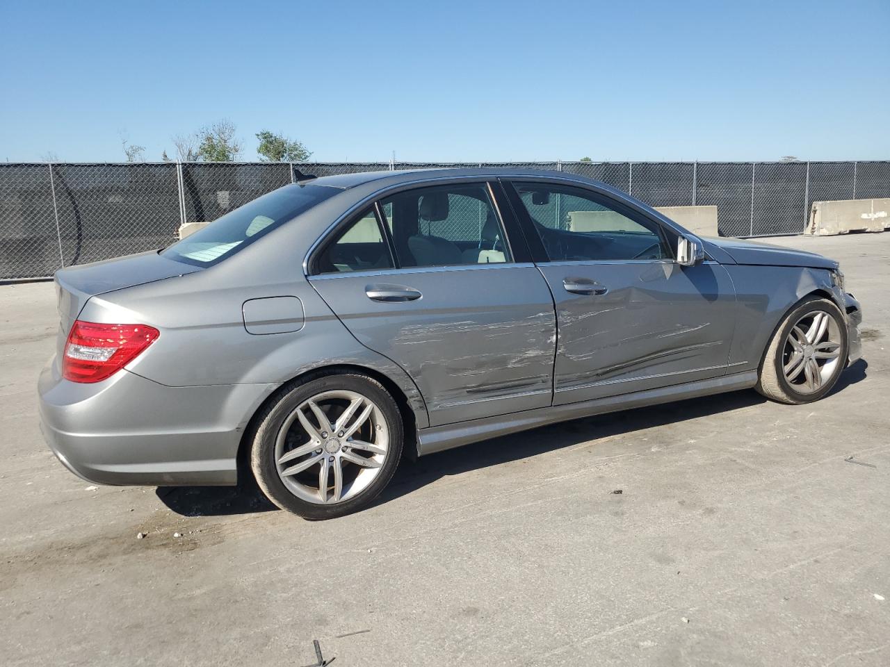 WDDGF4HB6DR263515 2013 Mercedes-Benz C 250