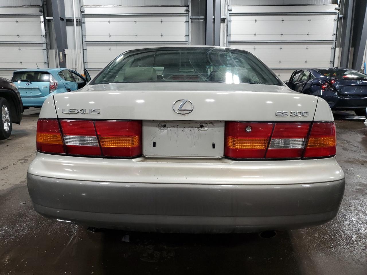 1998 Lexus Es 300 VIN: JT8BF28G9W0105650 Lot: 47545945