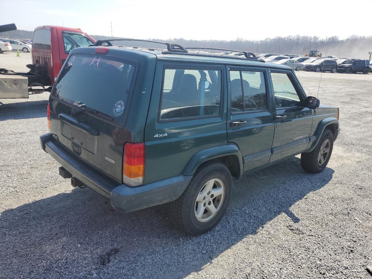 1J4FF48S71L574658 2001 Jeep Cherokee Sport