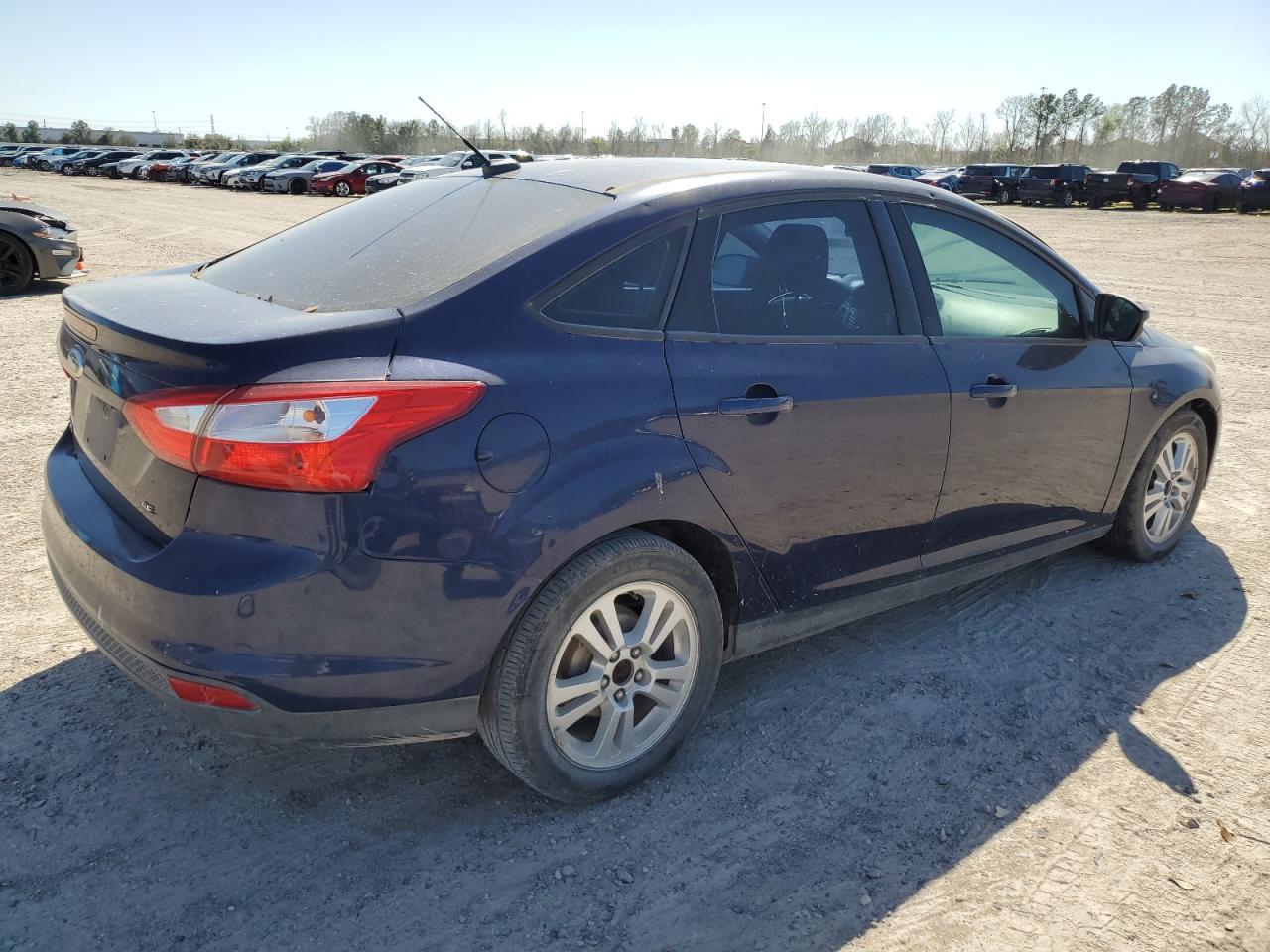 1FAHP3F25CL119776 2012 Ford Focus Se