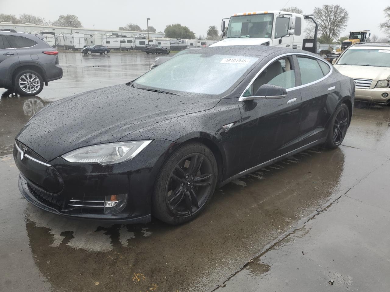 2013 Tesla Model S VIN: 5YJSA1DNXDFP19684 Lot: 49101945