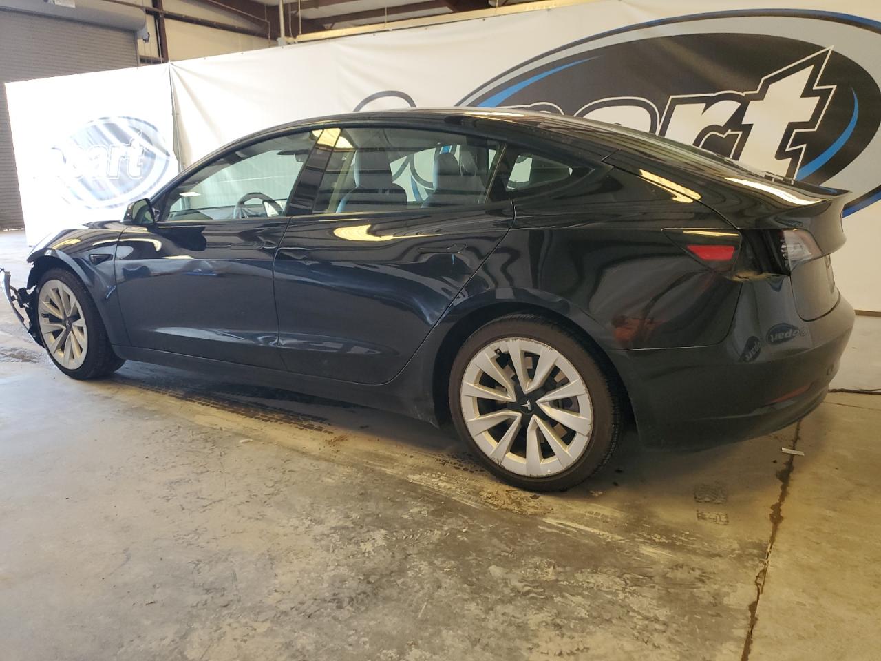 2022 Tesla Model 3 VIN: 5YJ3E1EB2NF290572 Lot: 47706015