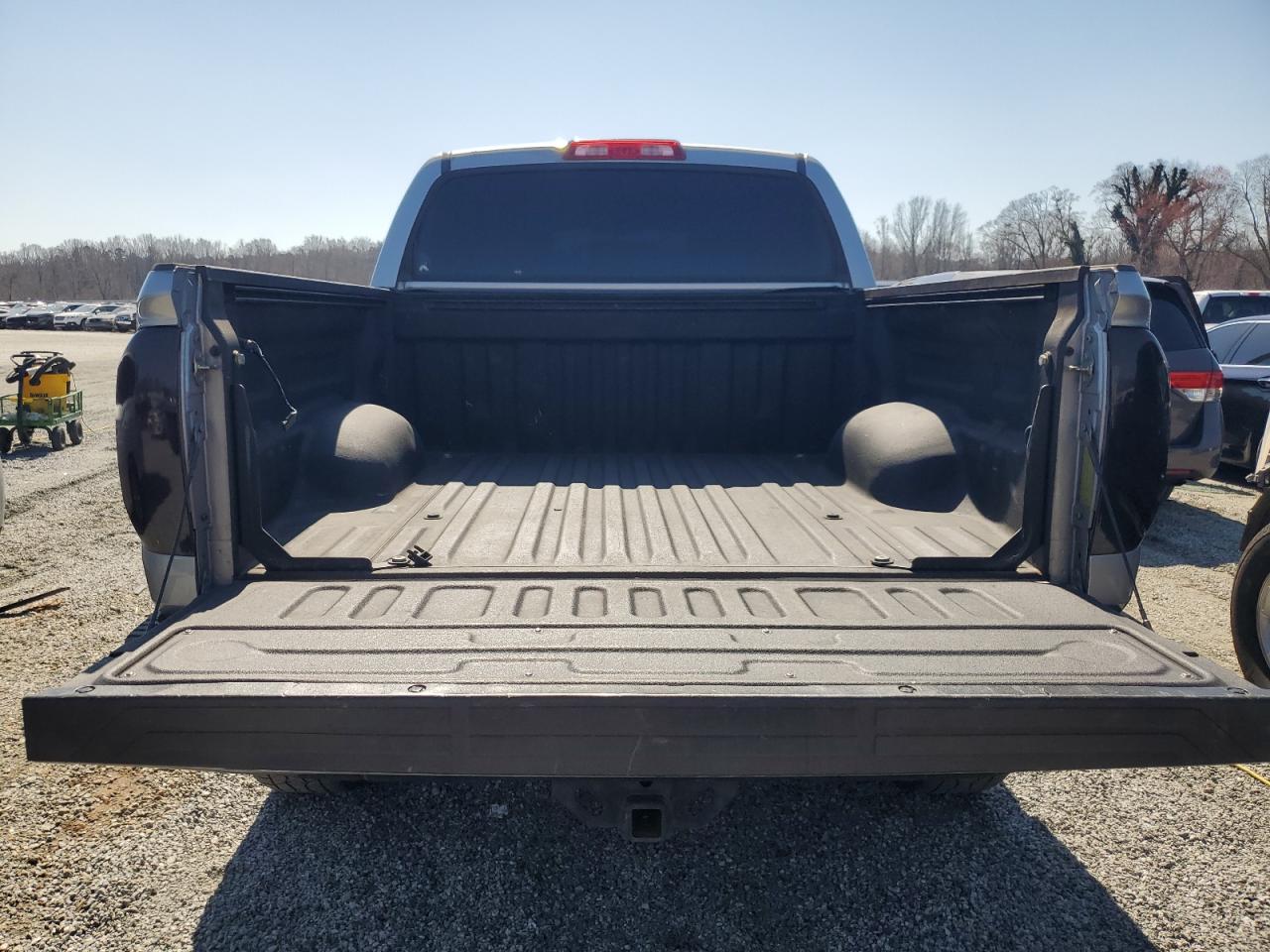 5TFDW5F15GX543049 2016 Toyota Tundra Crewmax Sr5