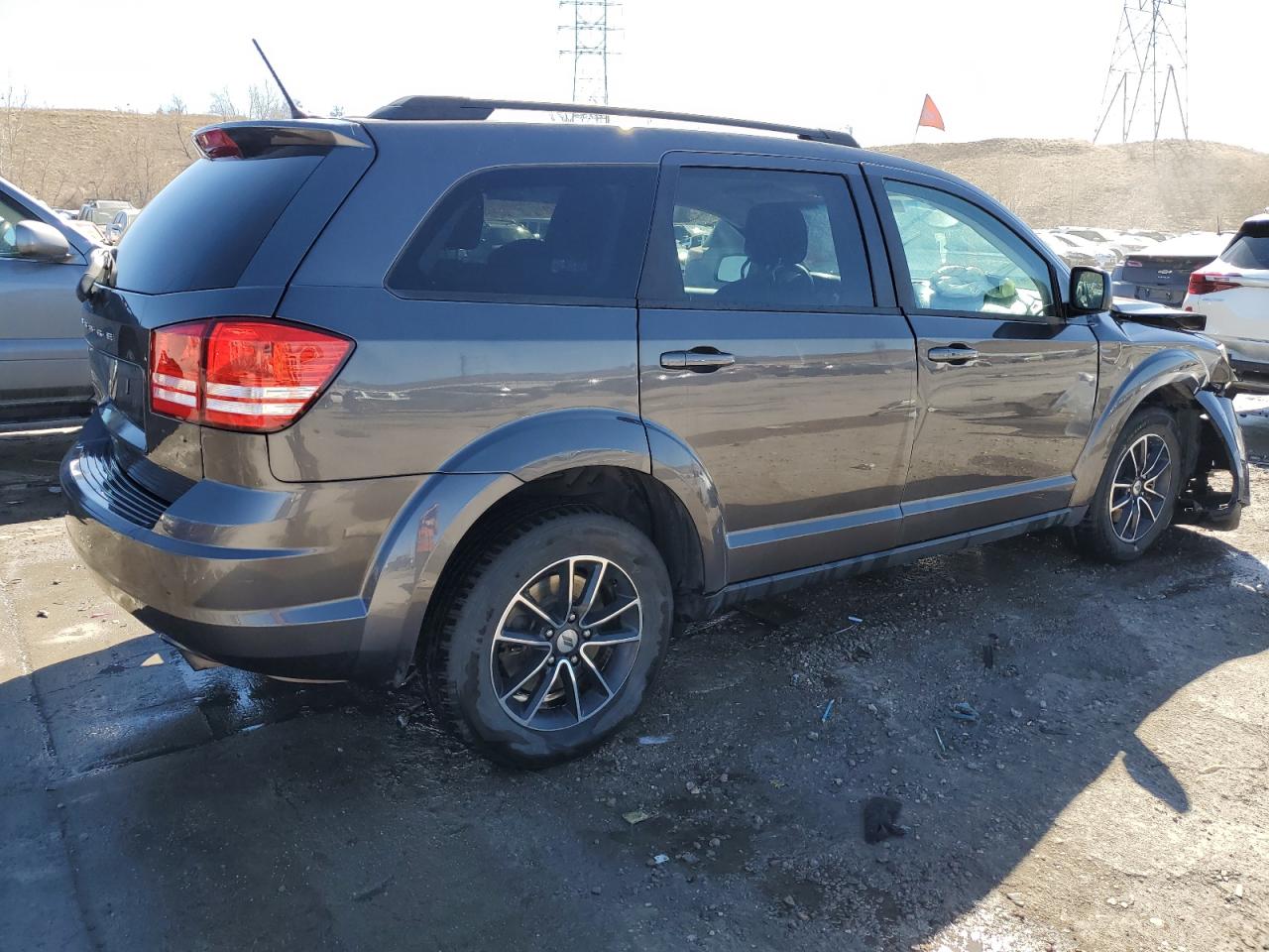 2018 Dodge Journey Se VIN: 3C4PDCAB4JT347663 Lot: 47373095