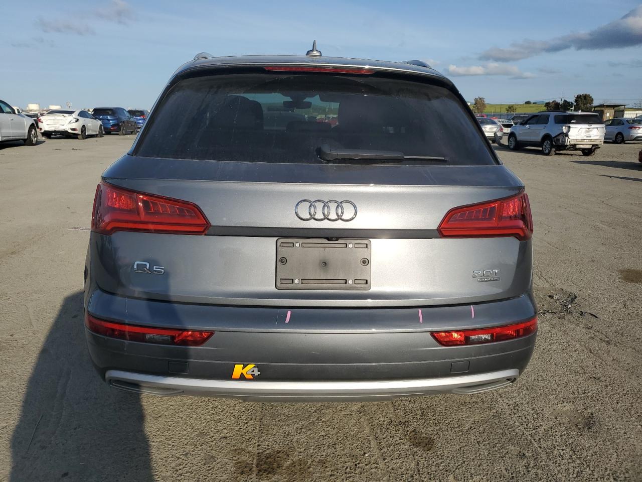 2018 Audi Q5 Premium VIN: WA1ANAFY7J2163561 Lot: 48061705