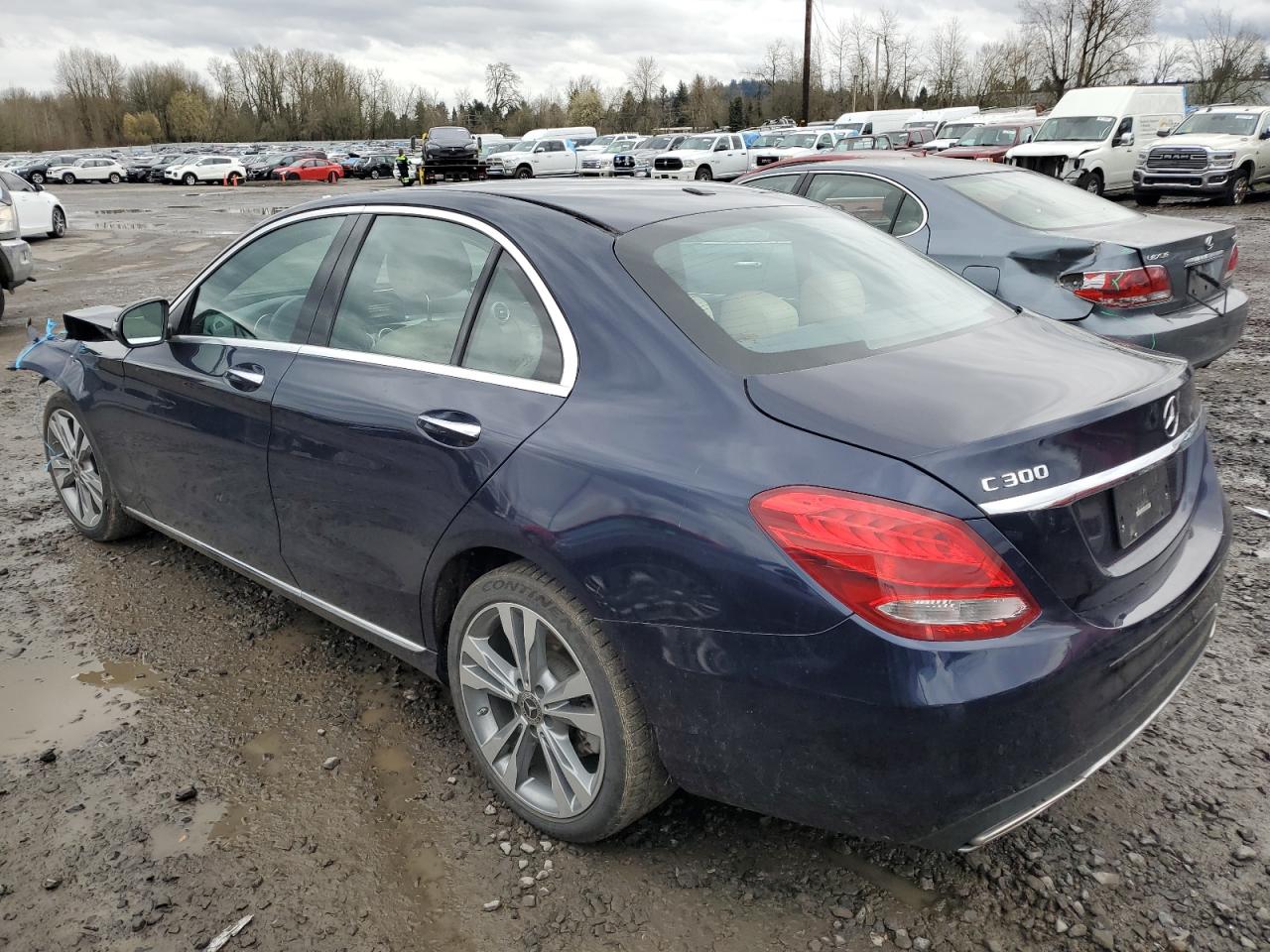 2018 Mercedes-Benz C 300 VIN: 55SWF4JB7JU275222 Lot: 48061045