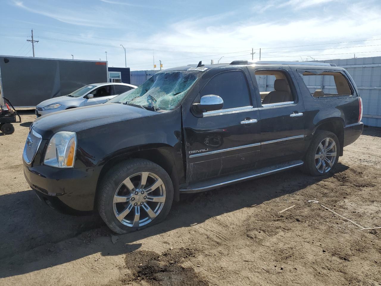 2011 GMC Yukon Xl Denali VIN: 1GKS2MEF2BR382056 Lot: 48381065