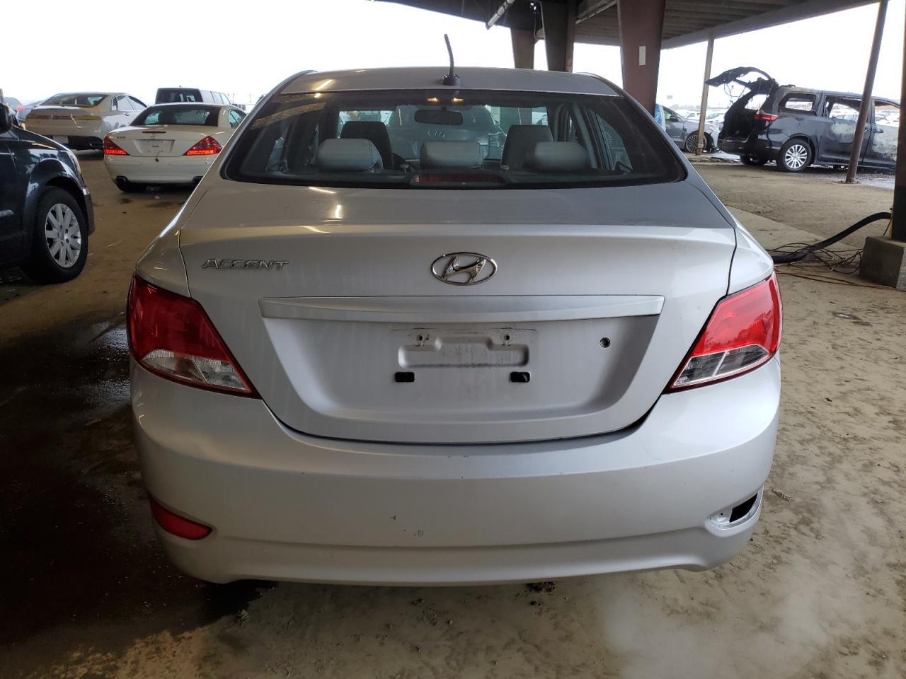 2015 Hyundai Accent Gls VIN: KMHCT4AE9FU929039 Lot: 49133945