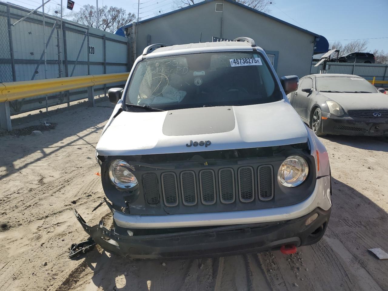 2015 Jeep Renegade Trailhawk VIN: ZACCJBCT8FPB28355 Lot: 48738275