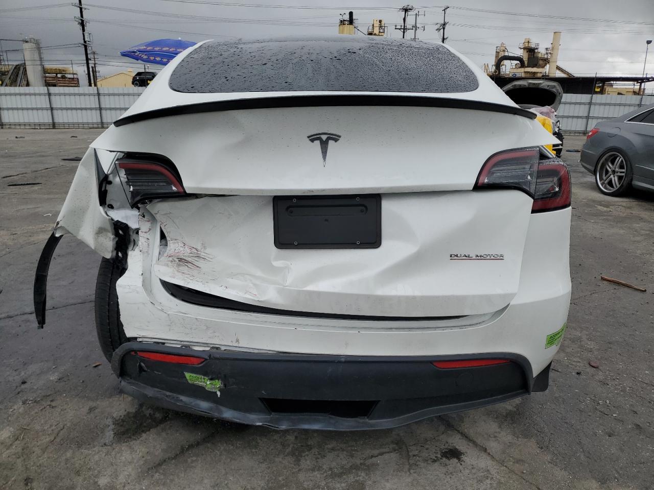 2023 Tesla Model Y VIN: 7SAYGDEF9PF759618 Lot: 48767975