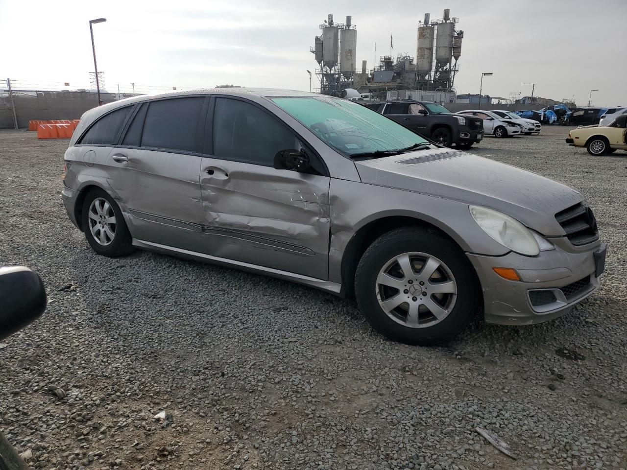 2007 Mercedes-Benz R 350 VIN: 4JGCB65E47A059258 Lot: 47897315