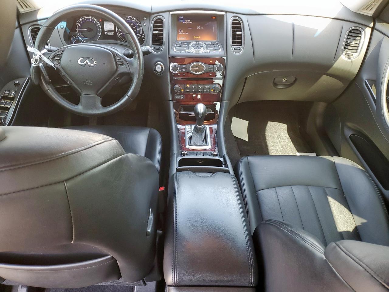 JN1BJ0RP4HM384040 2017 Infiniti Qx50