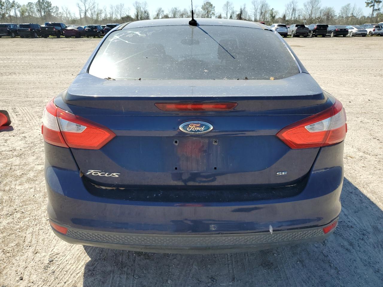 1FAHP3F25CL119776 2012 Ford Focus Se