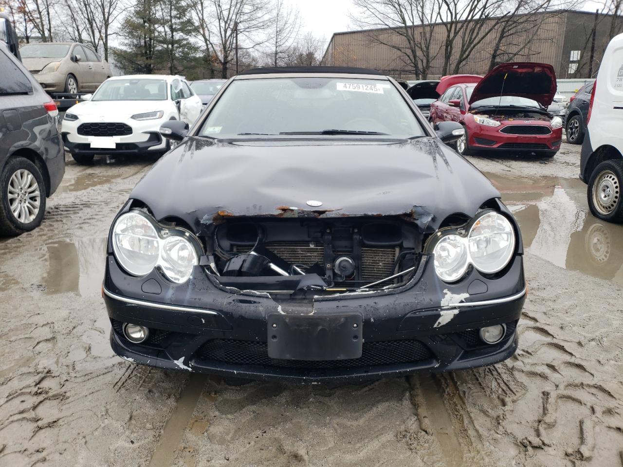 2009 Mercedes-Benz Clk 550 VIN: WDBTK72F09T105696 Lot: 47591245