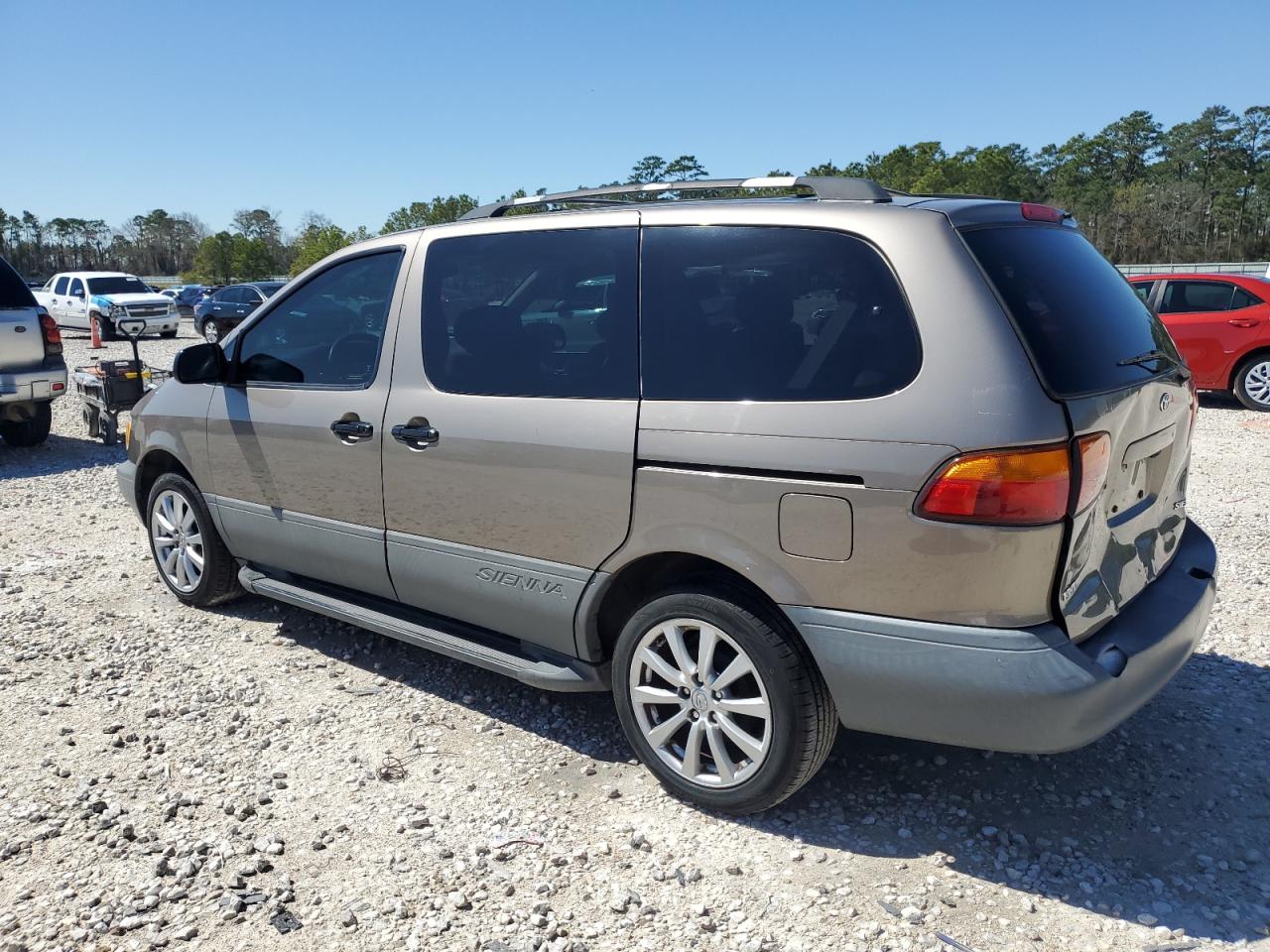 1999 Toyota Sienna Le VIN: 4T3ZF13C0XU166381 Lot: 48538505