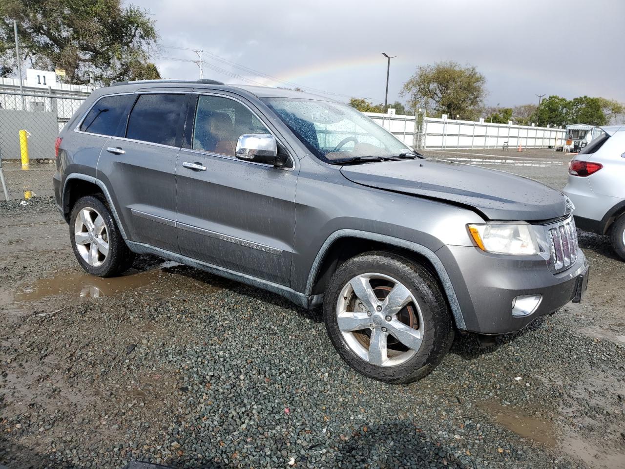 1C4RJECT4CC137792 2012 Jeep Grand Cherokee Overland