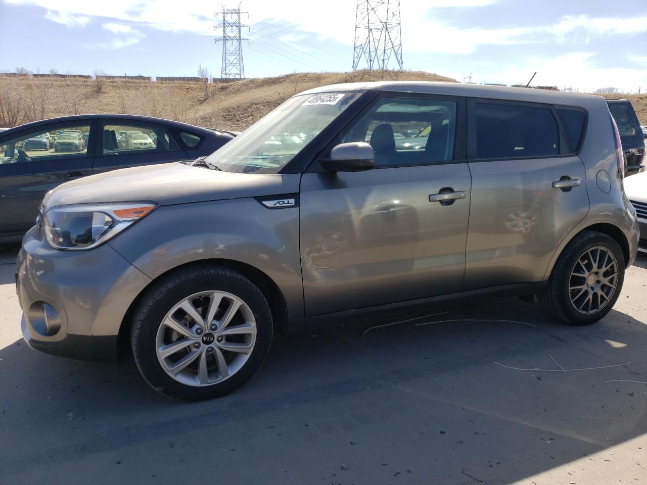 2018 Kia Soul + VIN: KNDJP3A55J7527472 Lot: 48964255