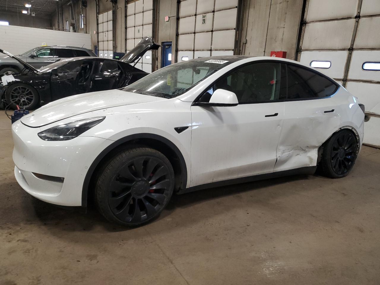 2022 Tesla Model Y VIN: 7SAYGDEF3NF524306 Lot: 48396965