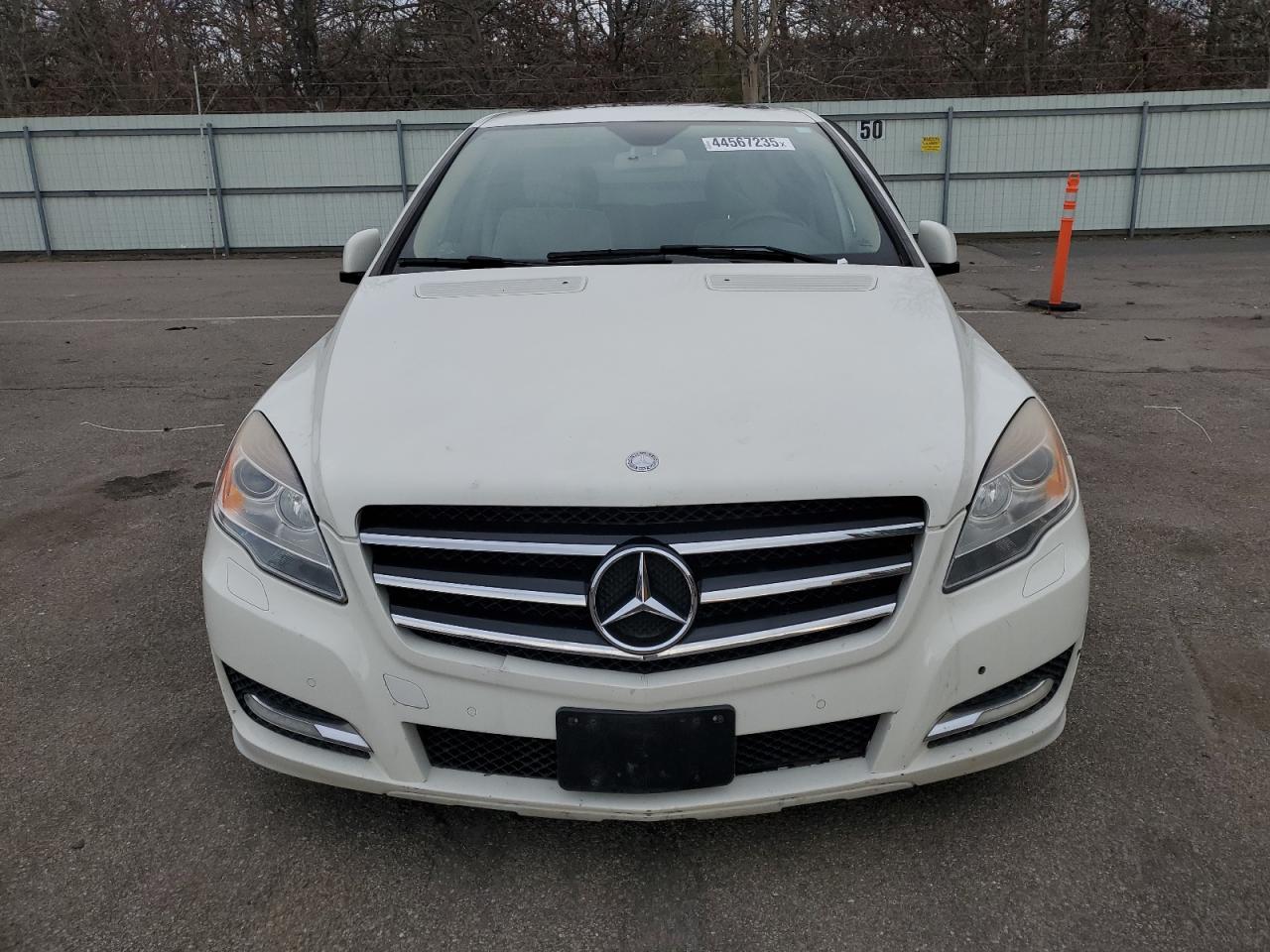 2011 Mercedes-Benz R 350 Bluetec VIN: 4JGCB2FE2BA116296 Lot: 44567235