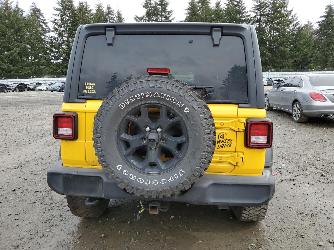 2021 Jeep Wrangler Unlimited Sport VIN: 1C4HJXDG5MW577822 Lot: 48394495