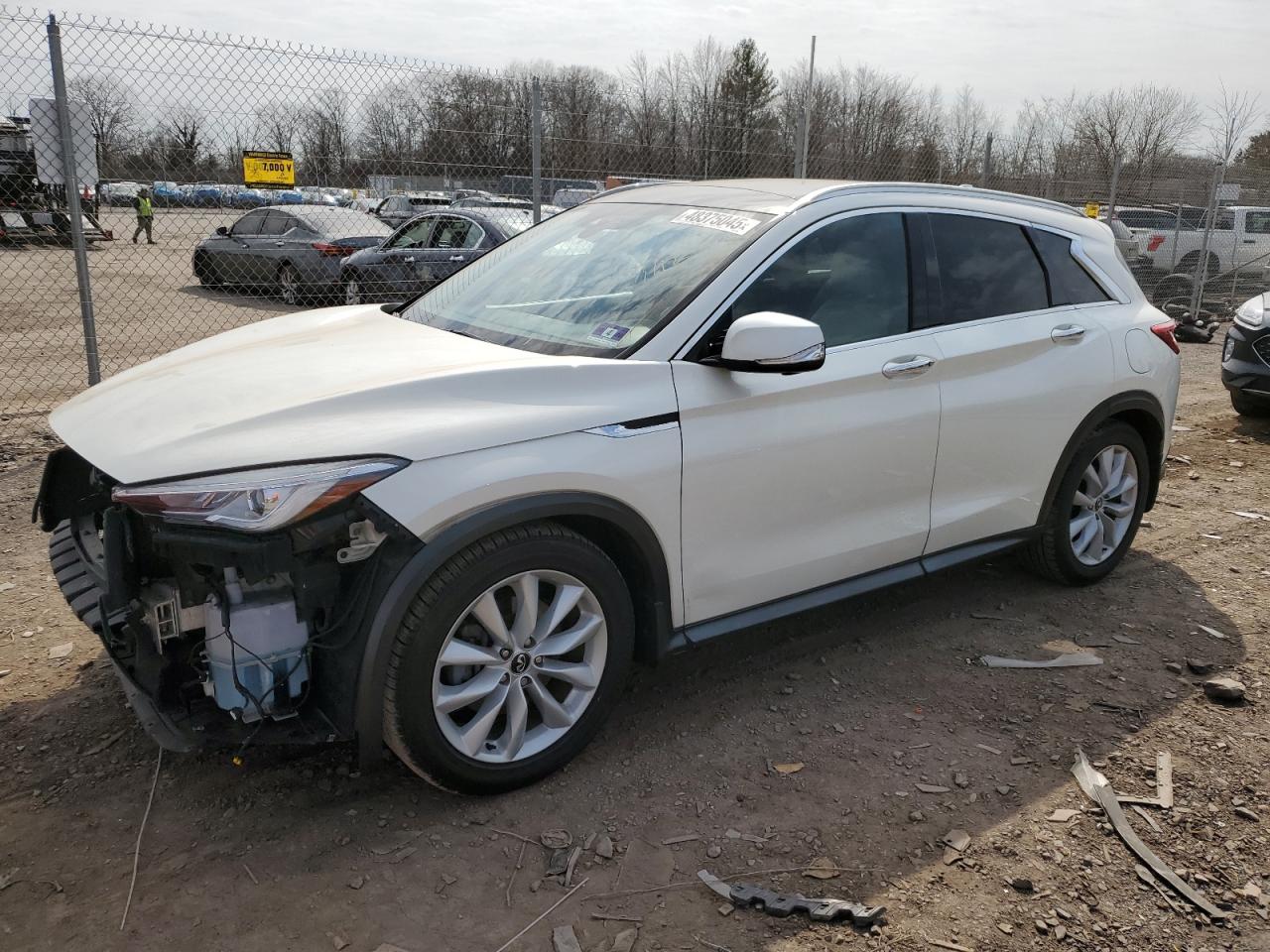 3PCAJ5M38KF107398 2019 Infiniti Qx50 Essential