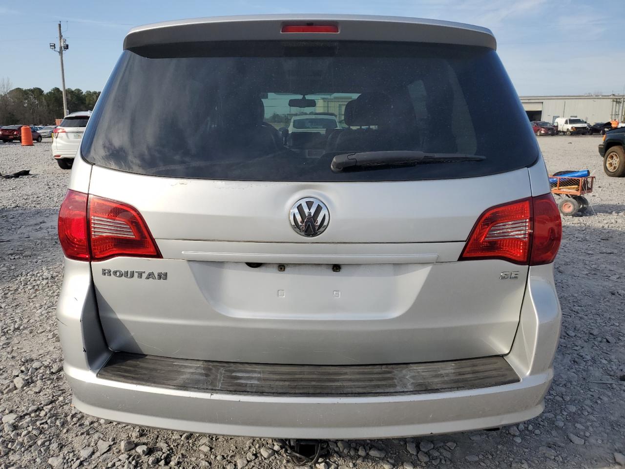 2010 Volkswagen Routan Se VIN: 2V4RW3D17AR184585 Lot: 48215015