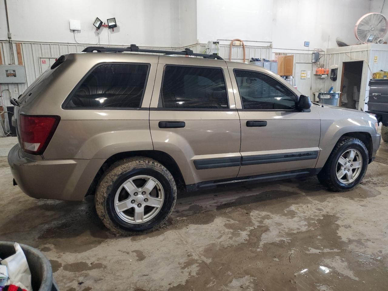 1J4GR48K26C268163 2006 Jeep Grand Cherokee Laredo