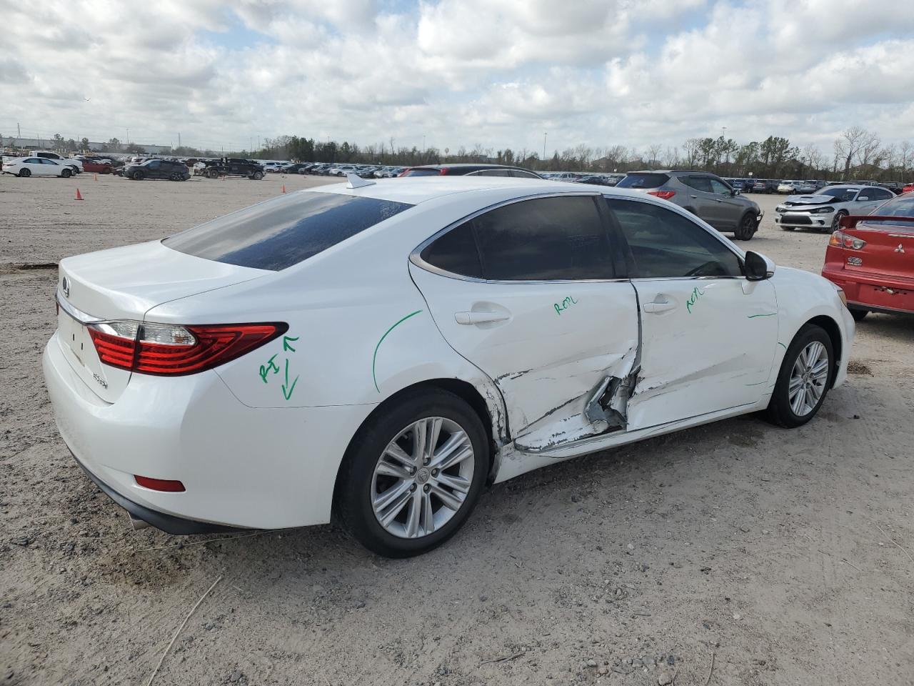 JTHBK1GG7D2007628 2013 Lexus Es 350