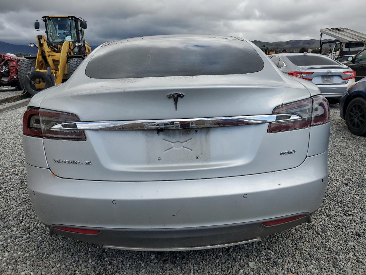 2015 Tesla Model S VIN: 5YJSA1E20FF116265 Lot: 46378815