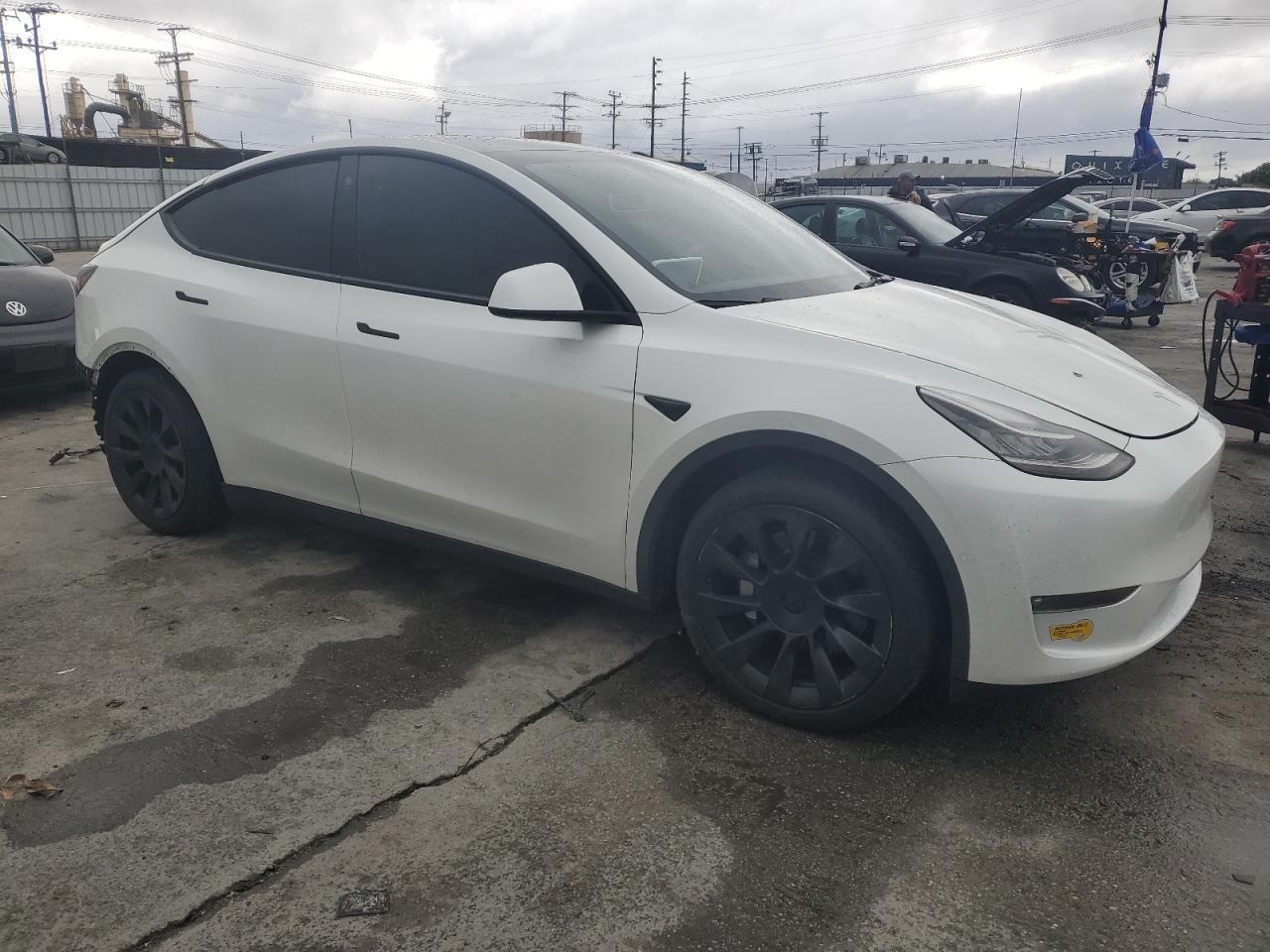 2022 Tesla Model Y VIN: 7SAYGAEEXNF493710 Lot: 48937405