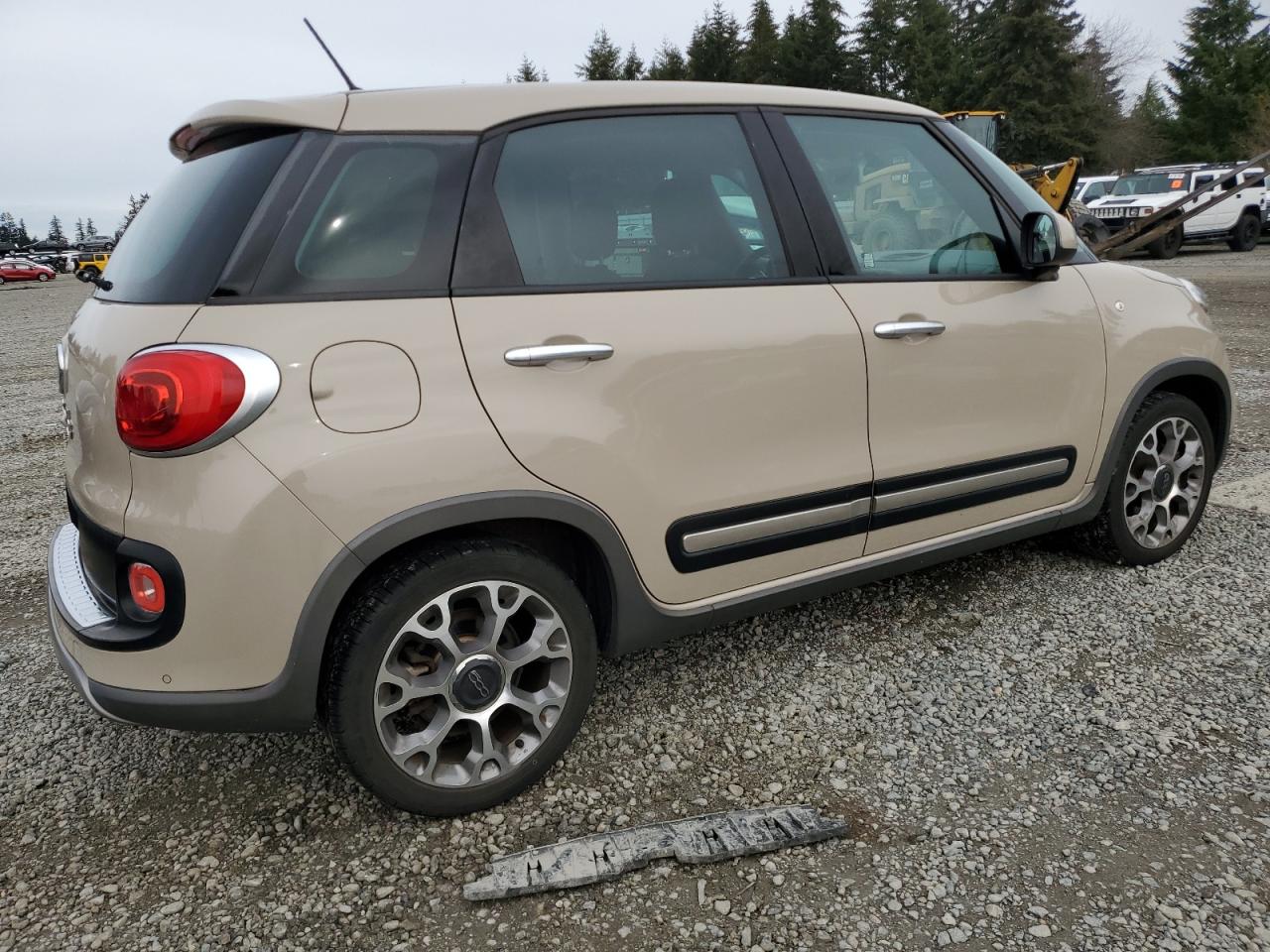 ZFBCFADH3EZ018502 2014 Fiat 500L Trekking