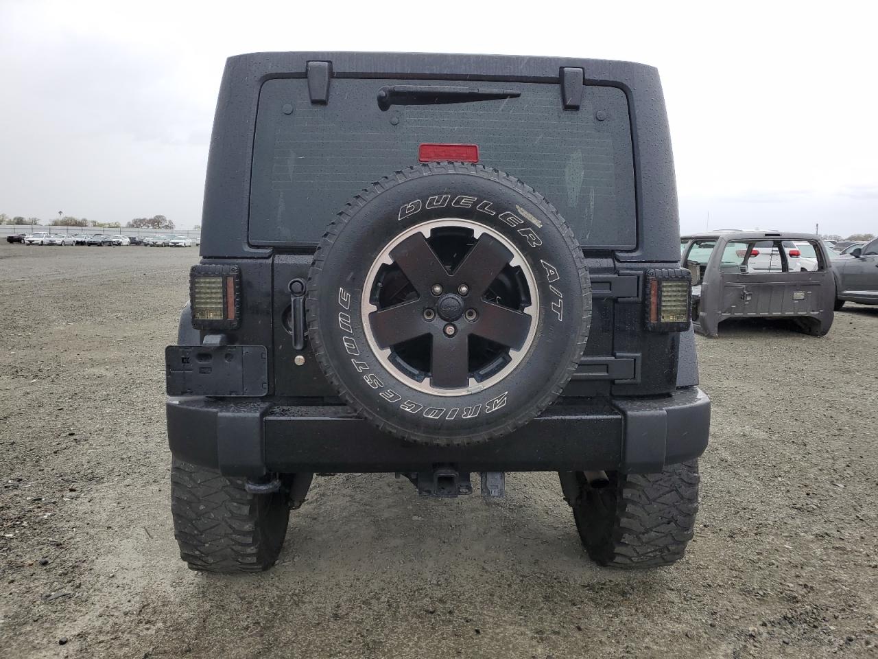 1C4HJWEG4CL269873 2012 Jeep Wrangler Unlimited Sahara