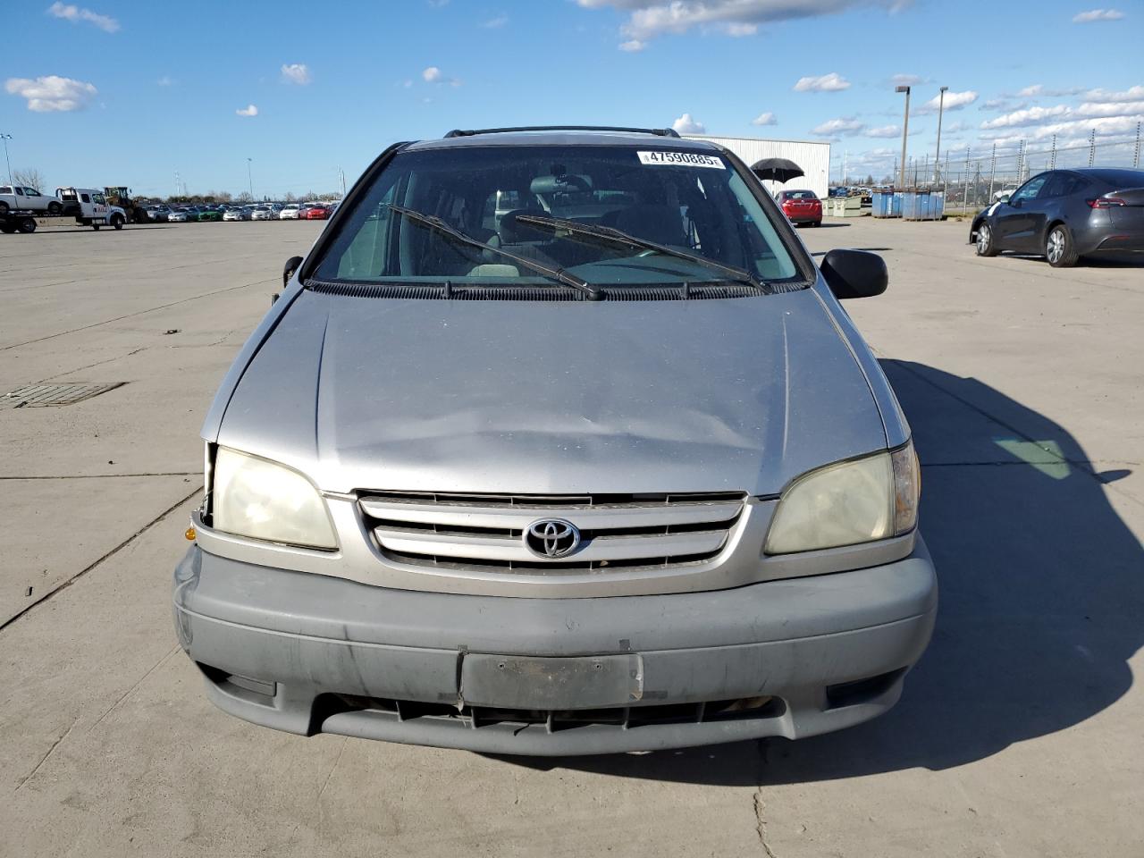 2002 Toyota Sienna Ce VIN: 4T3ZF19C92U429693 Lot: 47590885