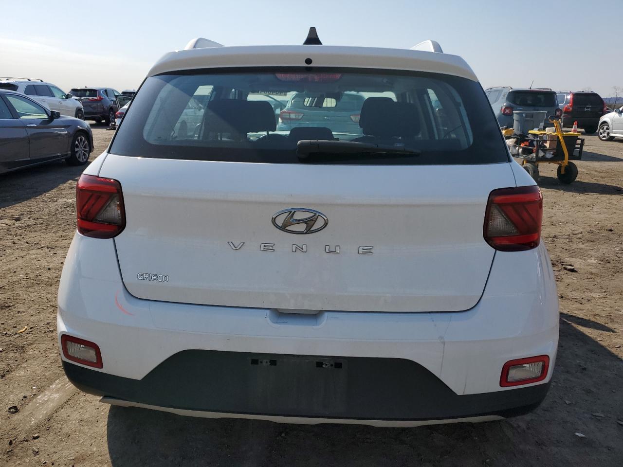 2020 Hyundai Venue Sel VIN: KMHRC8A3XLU035210 Lot: 48403475